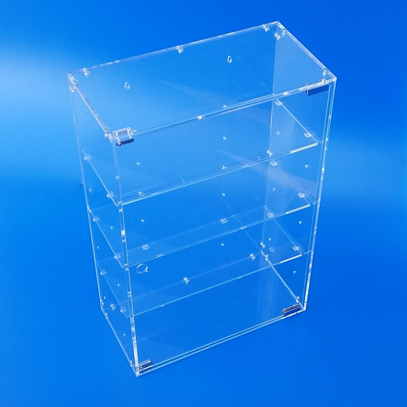 Vetrinette e bacheche in plexiglass per modellismo