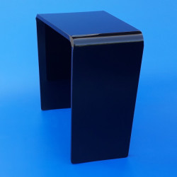 Tavolinetto in plexiglass nero