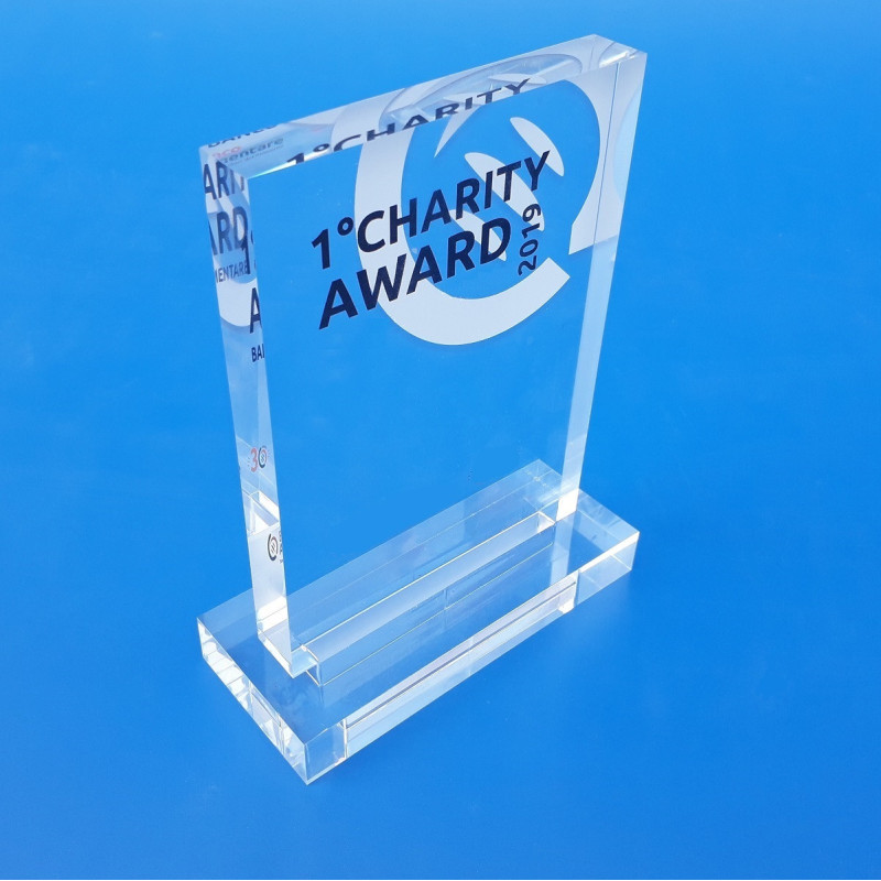 Trofeo in plexiglass personalizzato spess. 20 mm