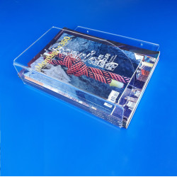 Porta riviste da muro in plexiglass da arredamento