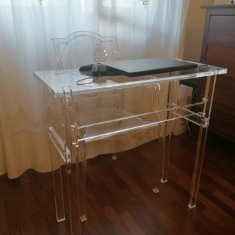 Tavolo in plexiglass per ufficio o camera su misura