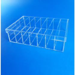 Scatola con scomparti fissi e coperchio in plexiglass