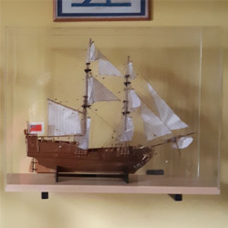 Teca in plexiglass di primissima qualità su misura