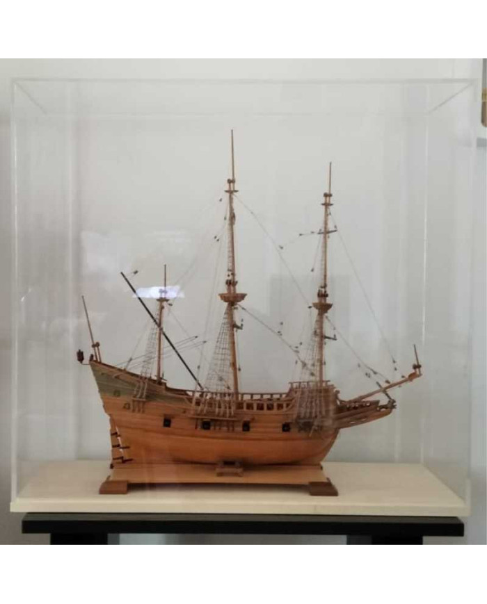 Teca in plexiglass di primissima qualità su misura