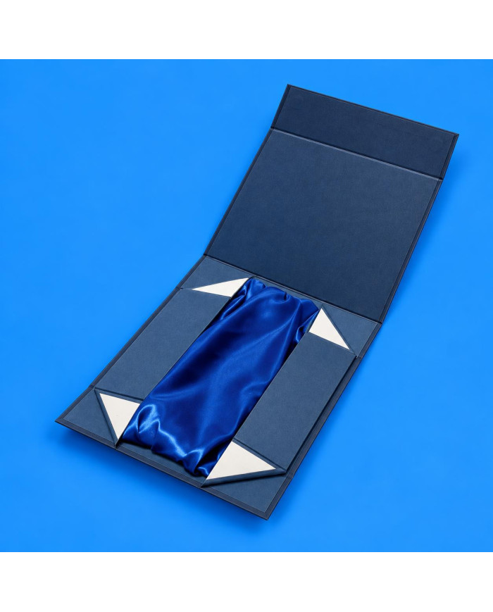Astuccio automontante blu appiattito con raso e pieghe di montaggio