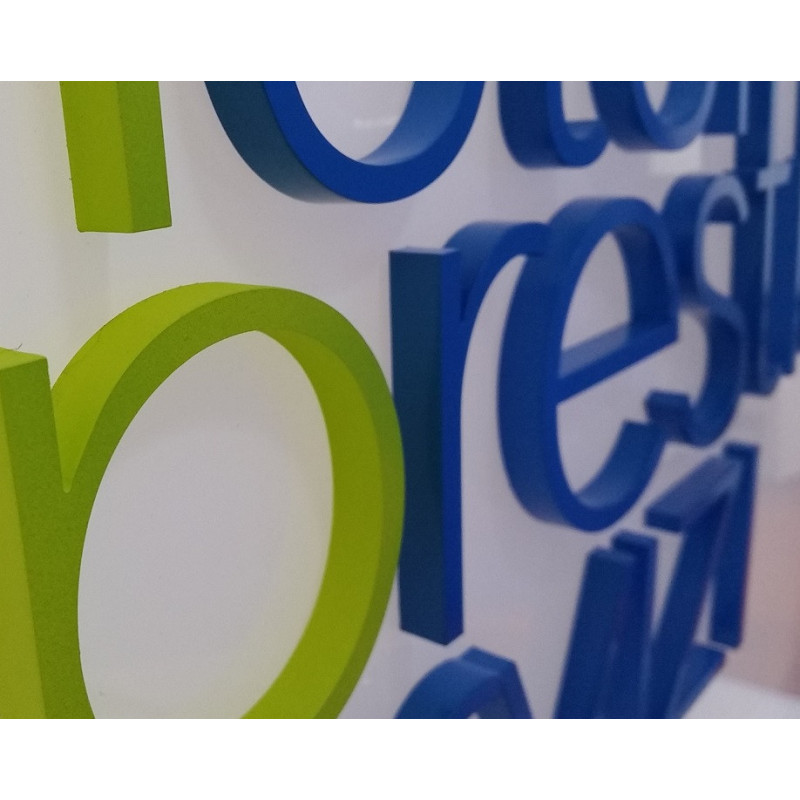 Scritte ed insegne in pvc espanso