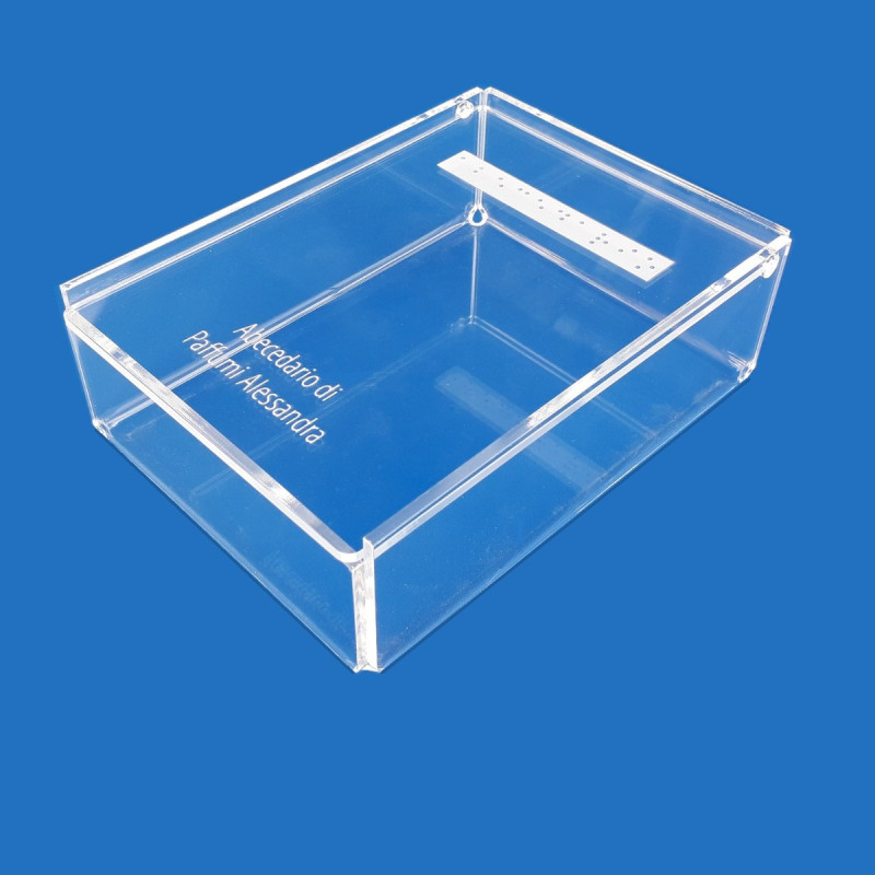 Scatolina in plexiglass su misura personalizzabile