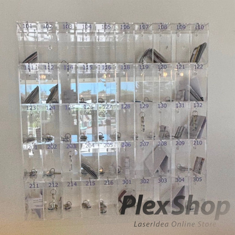 Casellario in plexiglass su misura per Alberghi ed Hotel