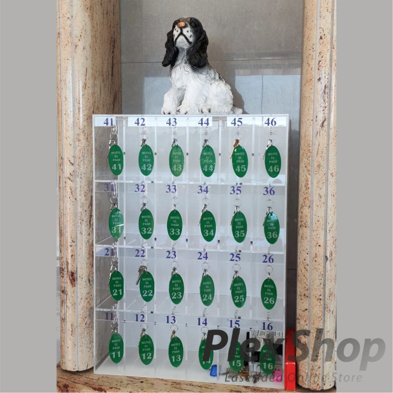 Casellario in plexiglass su misura per Alberghi ed Hotel