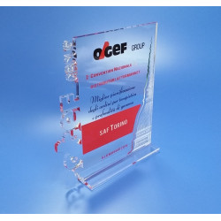 Trofeo in plexiglass personalizzato con stampa a colori