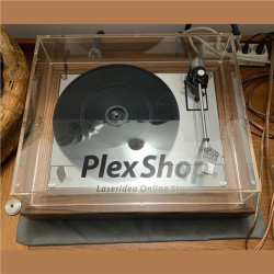 Coperchi giradischi su misura in plexiglass trasparente